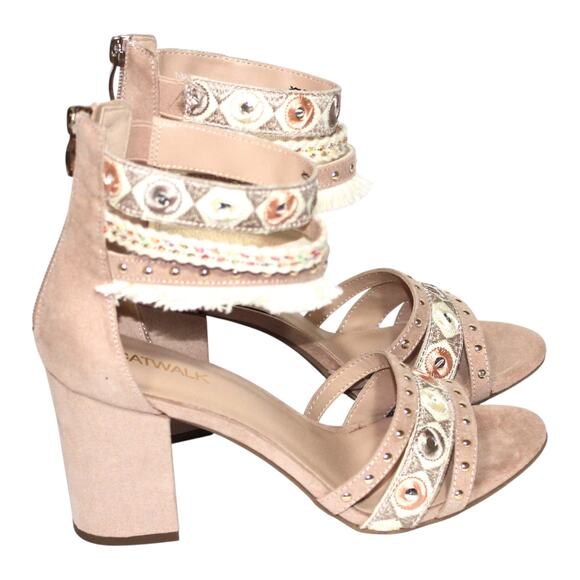 Catwalk Boho Chic Embellished Beige Block Heel Size 8.5 - Picture 2 of 5